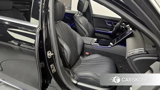 Mercedes-Benz S-Class W223 2024 Черный из Кореи, фото 3