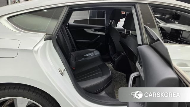 Audi A5 (F5) 2021 Белый из Кореи, фото 3