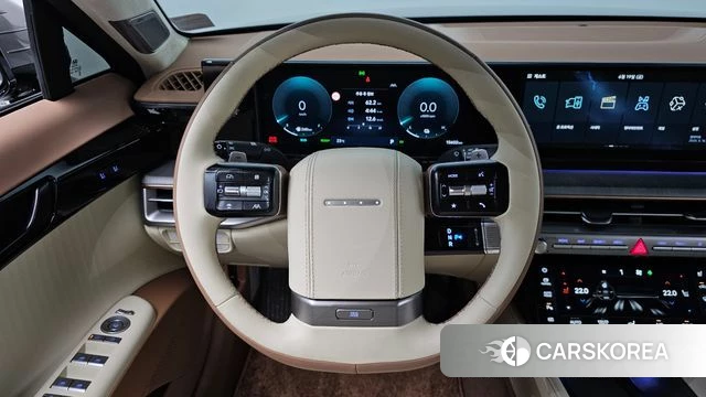 Hyundai Grandeur Hybrid (GN7) 2024 Серебристо-серый из Кореи, фото 3
