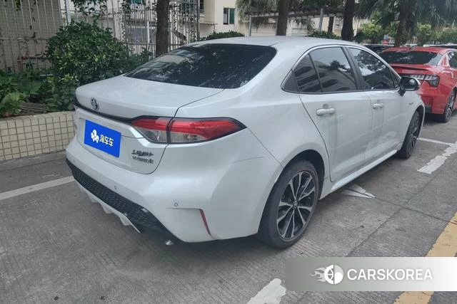 Toyota Lei Ling 2022 Белый из Китая, фото 3