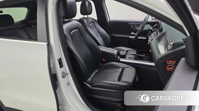 Mercedes-Benz GLA - Class H247 2021 Белый из Кореи, фото 3