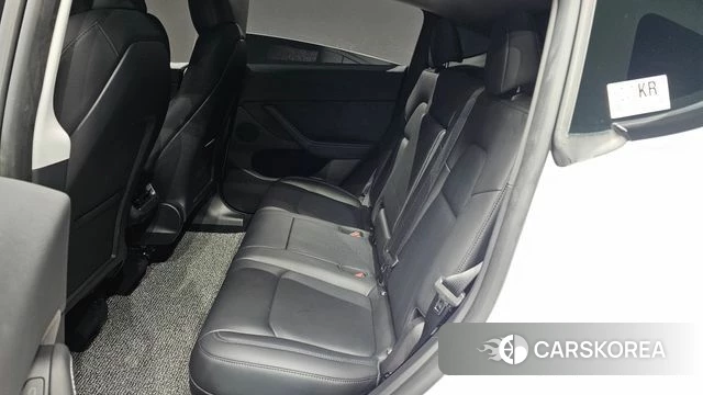 Tesla Model Y 2024 Белый из Кореи, фото 3