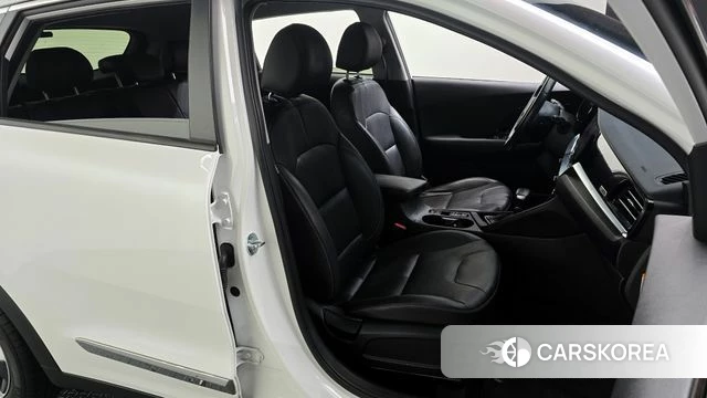 Kia The New Niro 2021 Белый из Кореи, фото 3