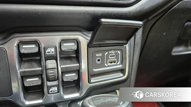 Jeep Wrangler (JL) 2021 Красный из Кореи, фото 3
