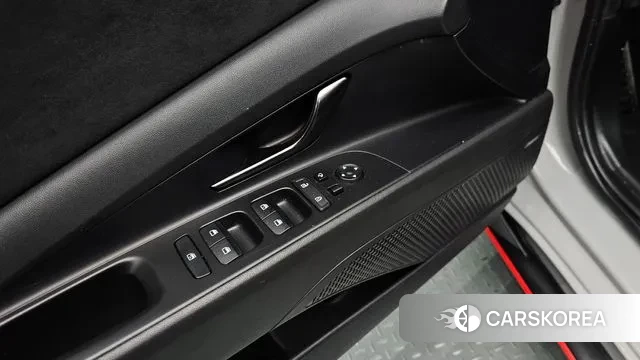 Hyundai Avante (CN7) 2021 Серебряный из Кореи, фото 3