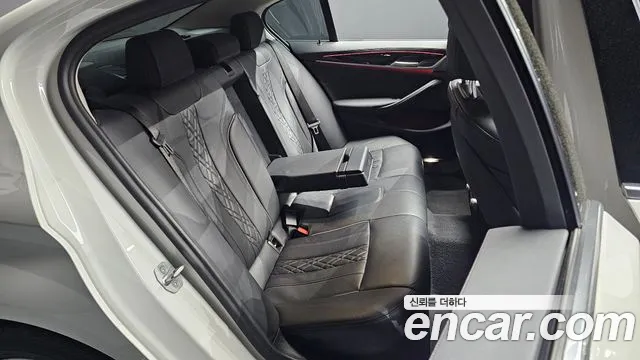 BMW 5 Series (G30) id 2675242 из Кореи 3