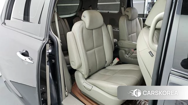 Kia The New Carnival 2018 Серый из Кореи, фото 3