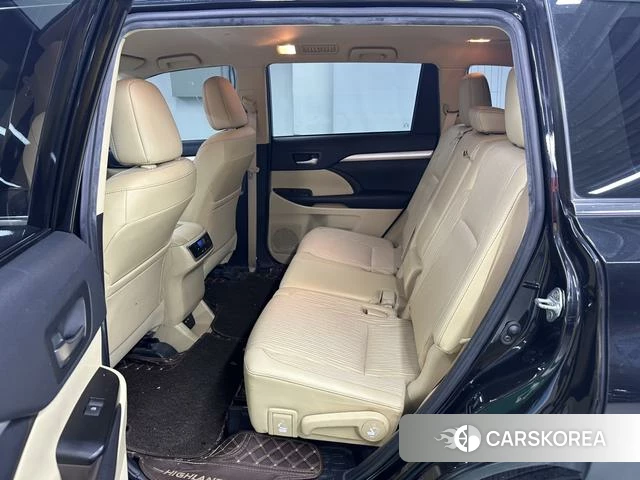 Toyota Highlander 2021 Черный из Китая, фото 3