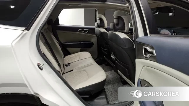 Kia Sportage 5th Generation 2021 Белый из Кореи, фото 3