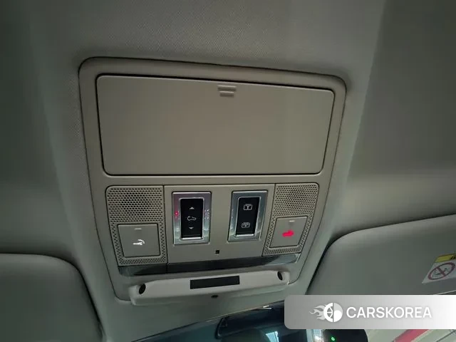 Land Rover Defender (L663) 2021 Черный из Кореи, фото 3