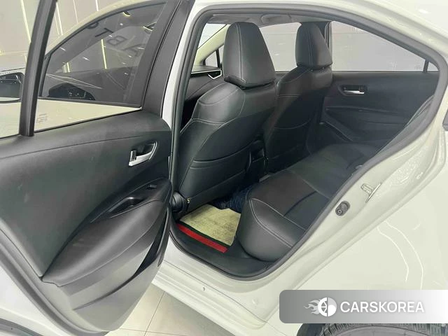 Toyota Corolla 2022 Белый из Китая, фото 3