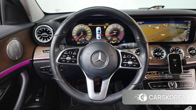 Mercedes-Benz E-Class W213 2019 Черный из Кореи, фото 3