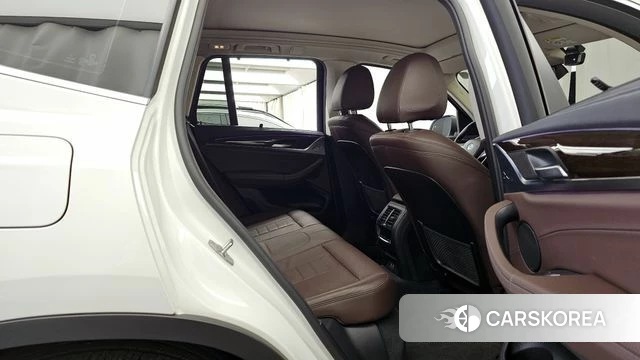 BMW X3 (G01) 2022 Белый из Кореи, фото 3