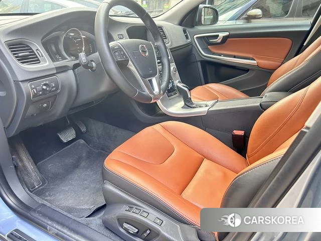 Volvo S60 2018 Синий из Китая, фото 3