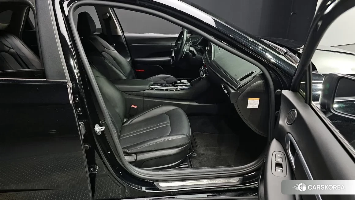 Hyundai Sonata Hybrid (DN8) 2020 Черный из Кореи, фото 3