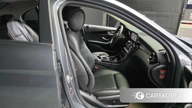 Mercedes-Benz C-Class W205 2019 Серый из Кореи, фото 3