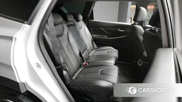 Hyundai The New Santa Fe 2021 Серебристо-серый из Кореи, фото 3