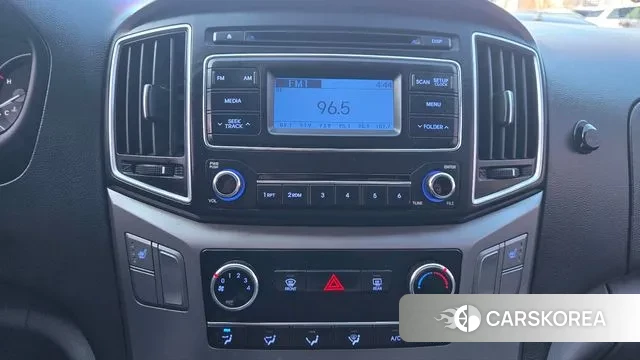 Hyundai The New Grand Starex 2019 Серебряный из Кореи, фото 3