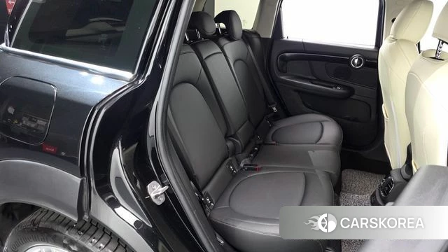 Mini Cooper Countryman 2023 Черный из Кореи, фото 3