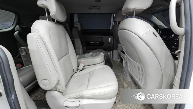 Kia The New Carnival 2018 Белый из Кореи, фото 3