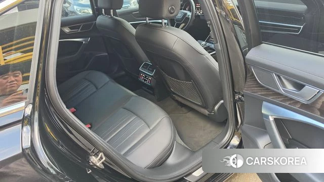 Audi A6 (C8) 2021 Черный из Кореи, фото 3
