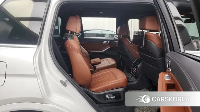 BMW X7 (G07) 2020 Белый из Кореи, фото 3