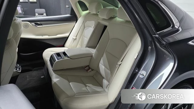 Hyundai The New Grandeur IG Hybrid 2022 Серый из Кореи, фото 3