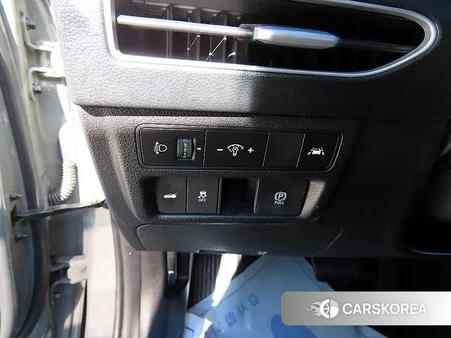 Hyundai Sonata (DN8) 2021 Серебристо-серый из Кореи, фото 3