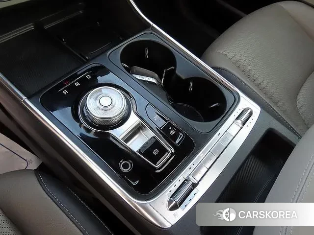 Kia The New Carnival 4th Generation 2024 Белый из Кореи, фото 3