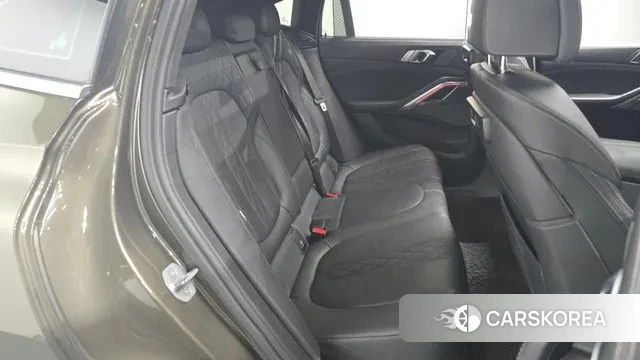 BMW X6 (G06) 2022 Песочный из Кореи, фото 3