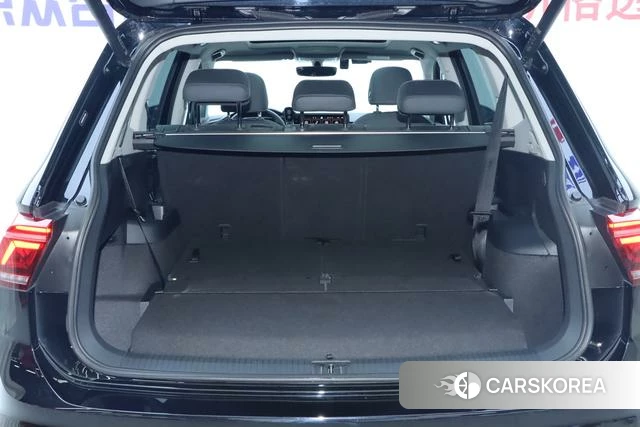 Volkswagen Tiguan L 2024 Черный из Китая, фото 3