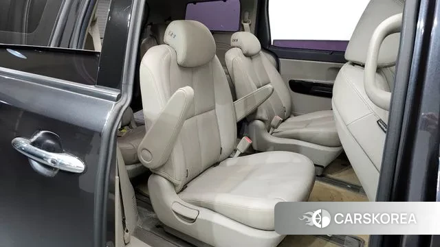 Kia The New Carnival 2018 Черный из Кореи, фото 3
