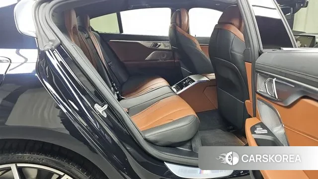 BMW 8 Series (G15) 2021 Черный из Кореи, фото 3