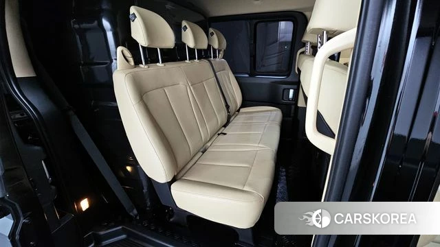 Hyundai Staria 2023 Черный из Кореи, фото 3