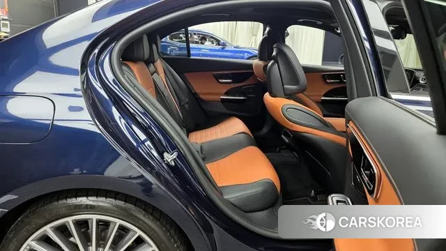 Mercedes-Benz C-Class W206 2023 Синий из Кореи, фото 3