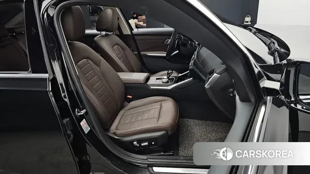 BMW 3 Series (G20) 2021 Черный из Кореи, фото 3