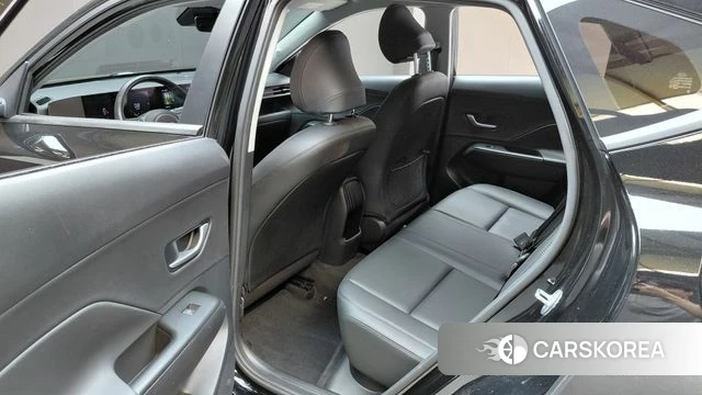 Hyundai Kona (SX2) 2023 Черный из Кореи, фото 3