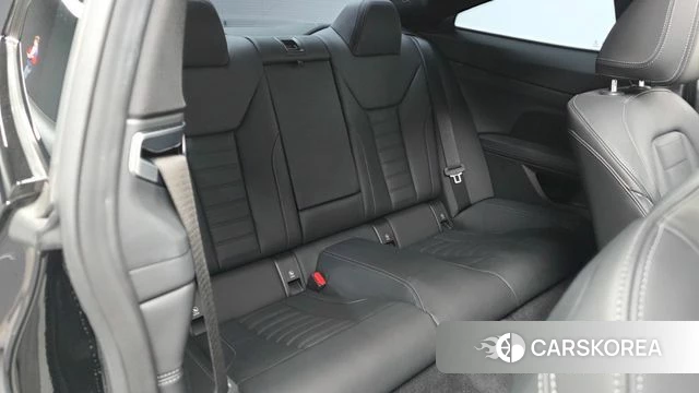 BMW 4 Series (G22) 2022 Черный из Кореи, фото 3