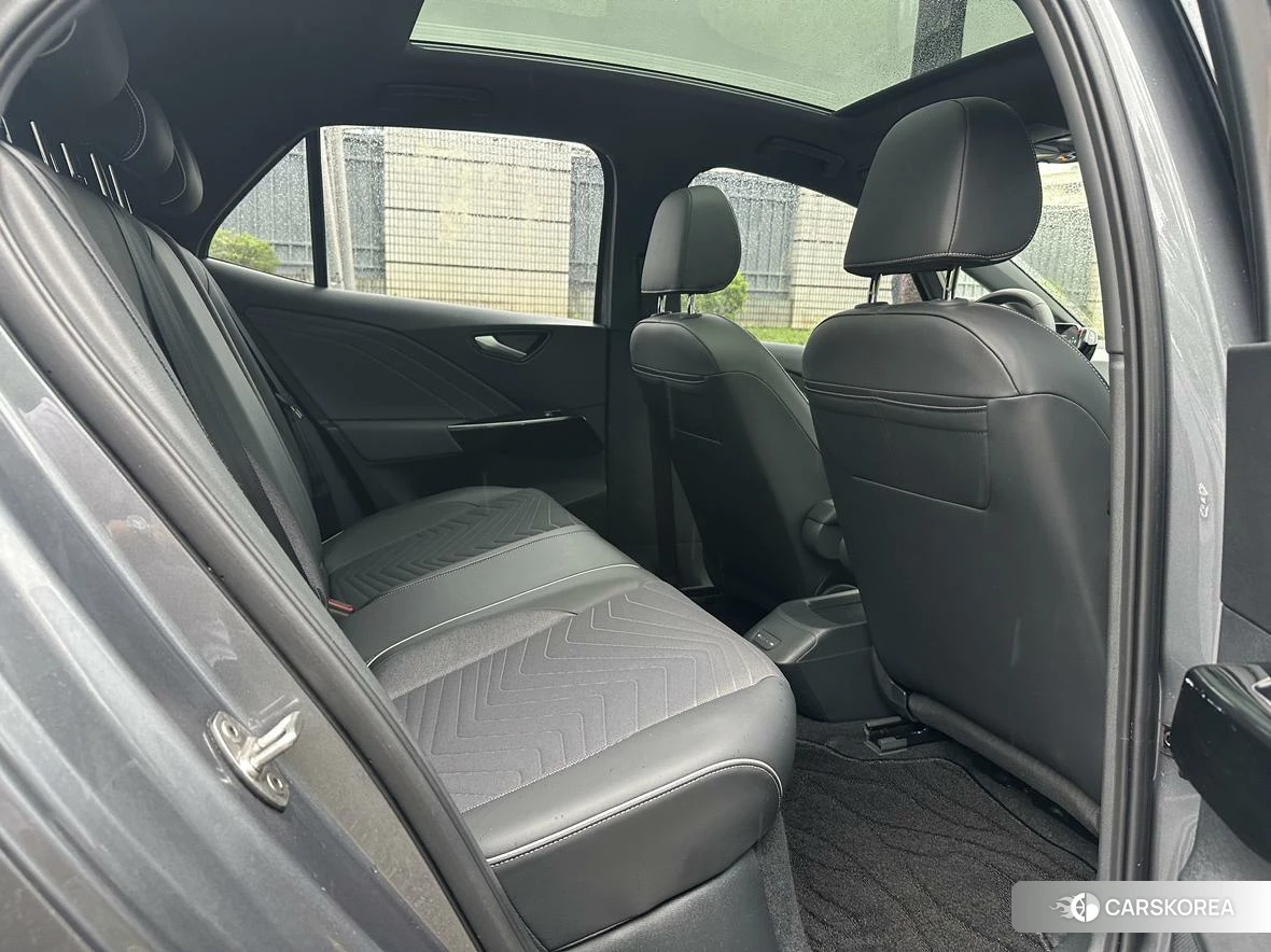 Volkswagen ID.3 2022 Темно-серый из Китая, фото 3