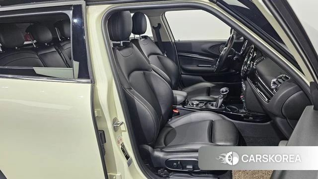 Mini Cooper Clubman 2019 Жемчужный цвет из Кореи, фото 3