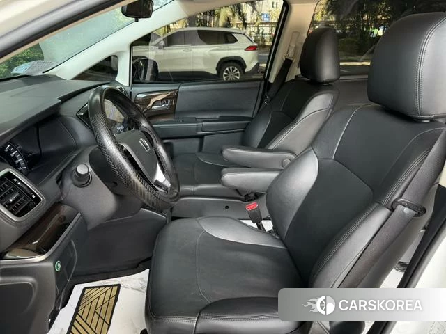 Honda Odyssey 2021 Белый из Китая, фото 3