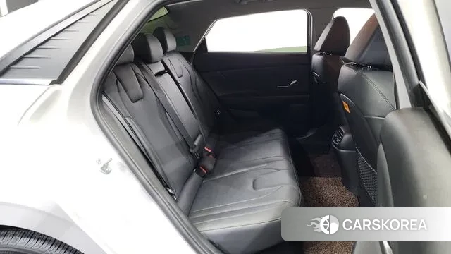 Hyundai Avante Hybrid (CN7) 2021 Серый из Кореи, фото 3