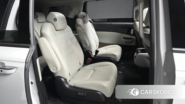 Kia Carnival 4th generation 2022 Белый из Кореи, фото 3