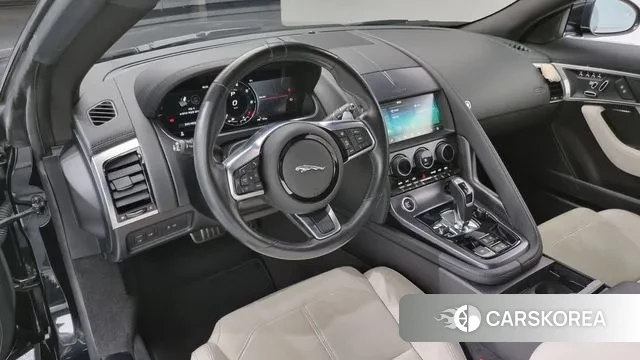 Jaguar F-TYPE 2023 Черный из Кореи, фото 3