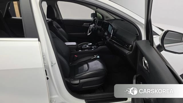 Kia Sportage 5th Generation 2022 Белый из Кореи, фото 3