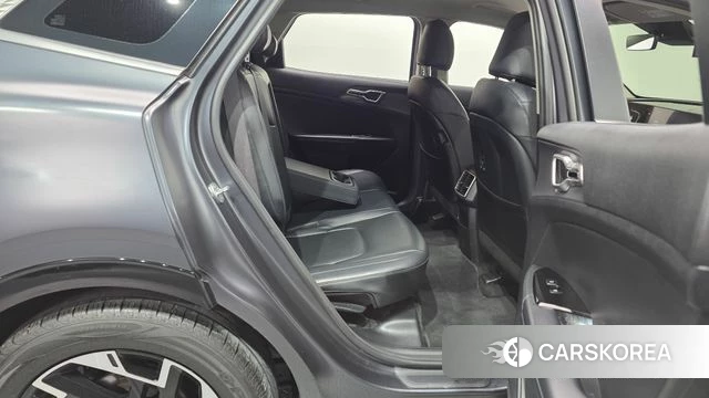 Kia Sportage 5th Generation 2021 Серый из Кореи, фото 3