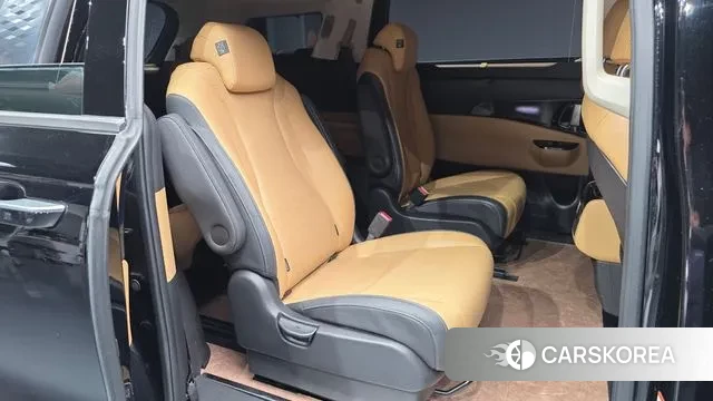 Kia Carnival 4th generation 2021 Черный из Кореи, фото 3