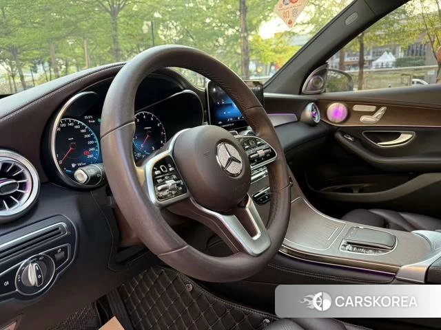Mercedes-Benz GLC 2022 Черный из Китая, фото 3