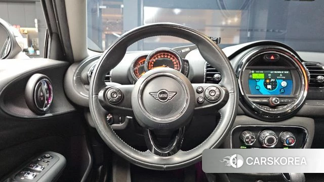 Mini Cooper Clubman 2019 Черный из Кореи, фото 3
