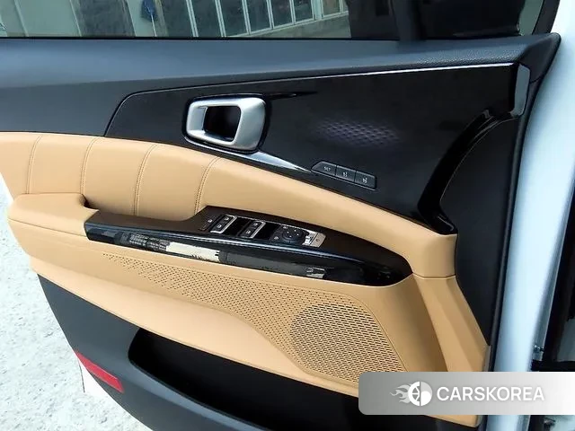 Kia Carnival 4th generation 2023 Белый из Кореи, фото 3